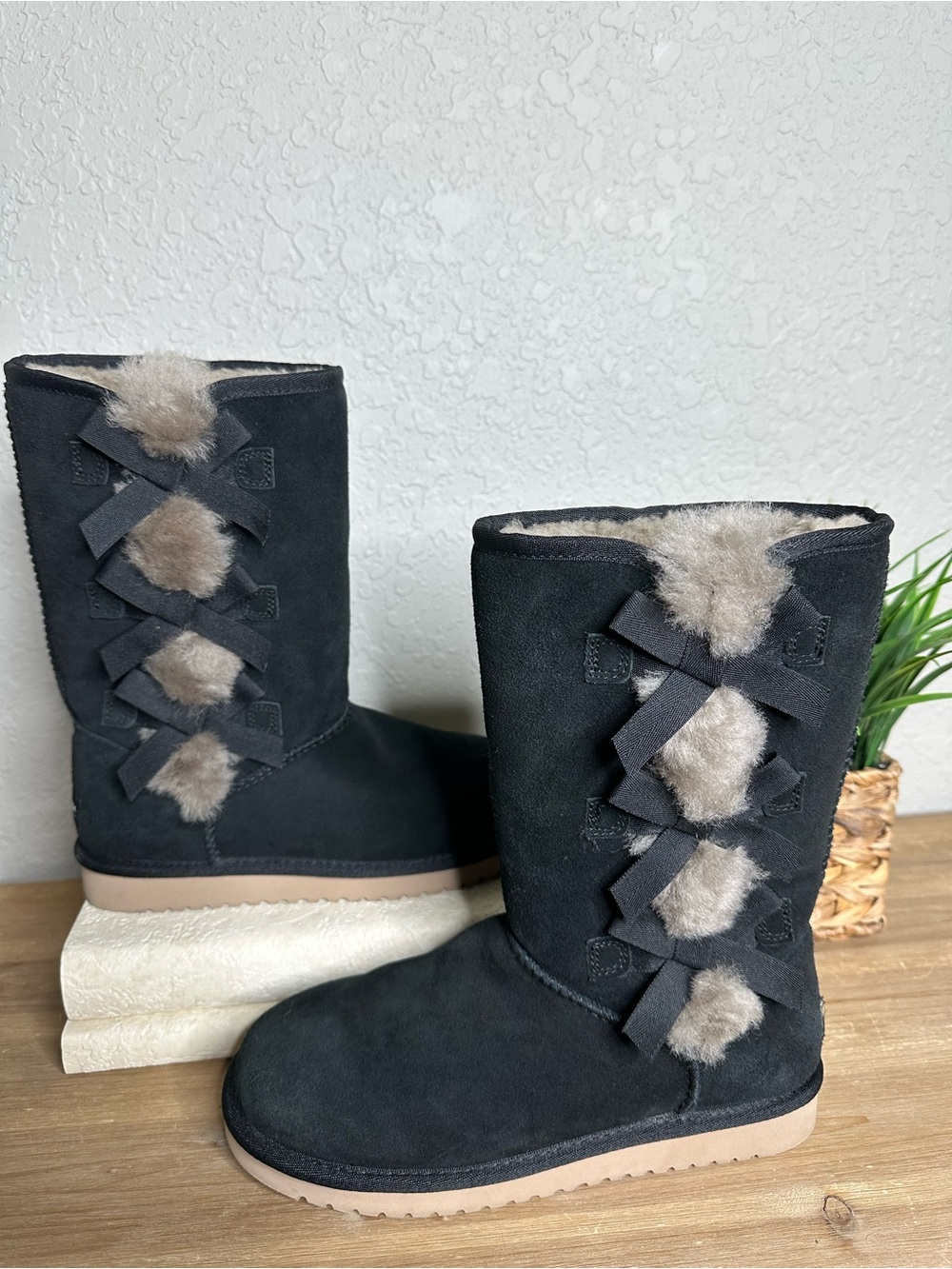 NWOT KOOLABURRA BY UGG VICTORIA TALL BLACK BOOTS - WOMEN'S